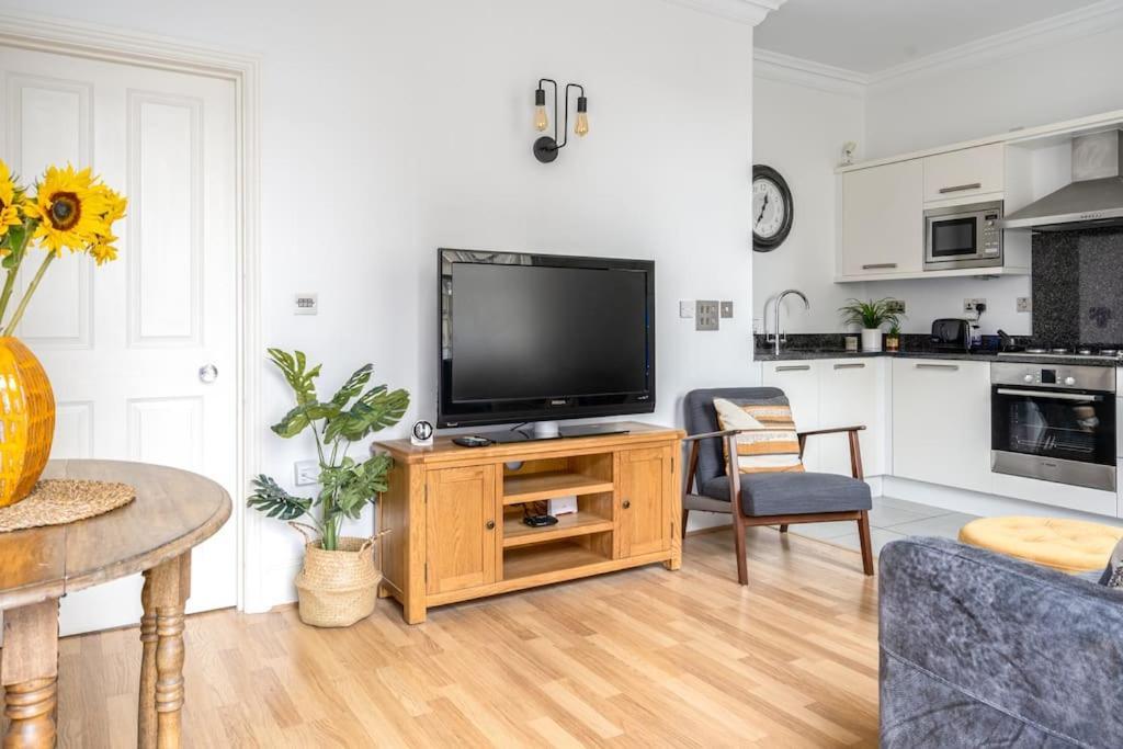 Joelle'S Place Бат Экстерьер фото